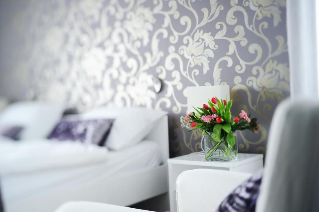 Garni Hotel Azur リュブリャナ 部屋 写真